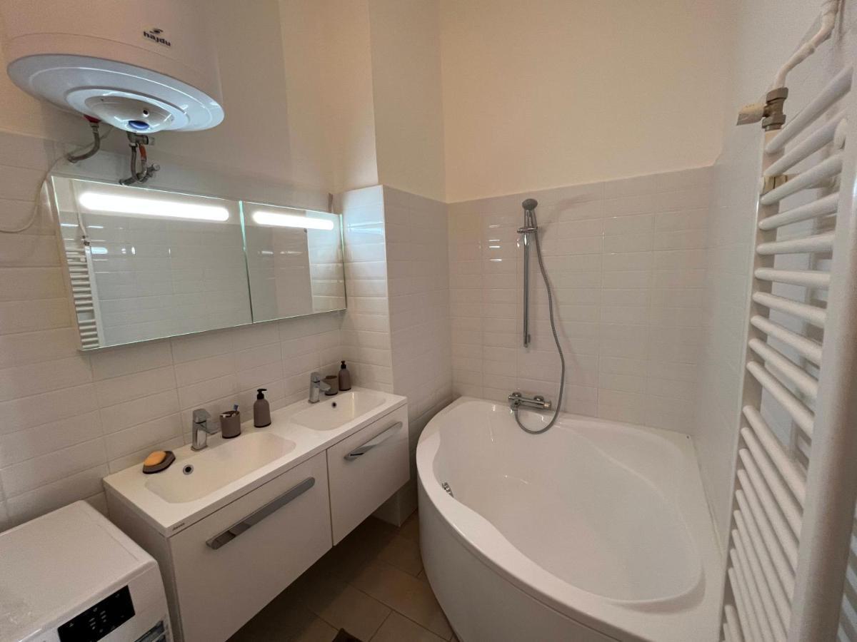 Apartamento Azure King In The Heart Of *